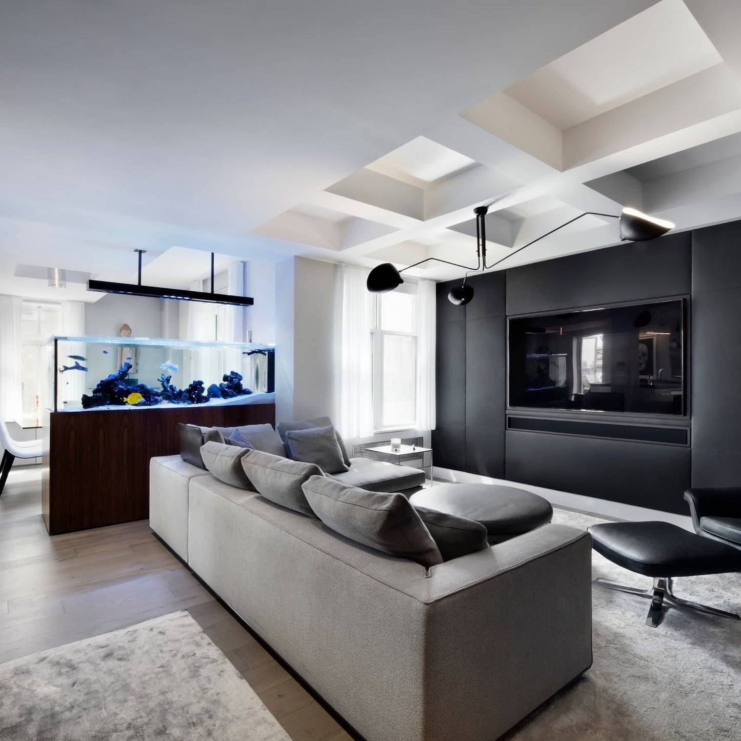 3-Arm Ceiling Light With Pivot Shades