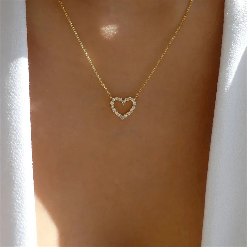Romantic Zircon Heart Pendant Necklace for Women