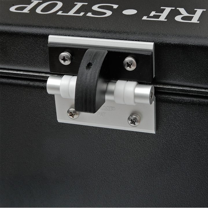RF•STOP Faraday Isolation Box