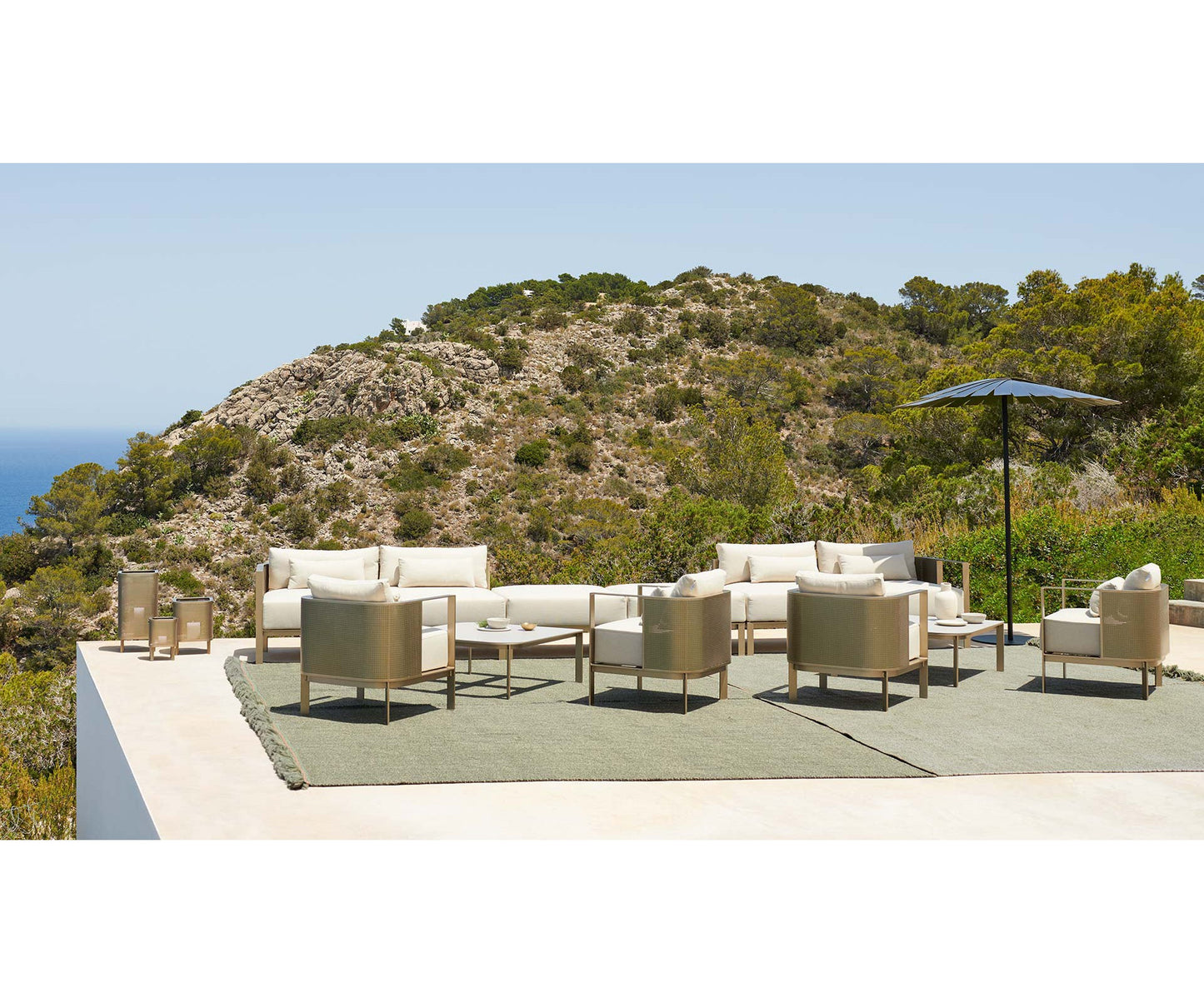 Solanas Club Armchair