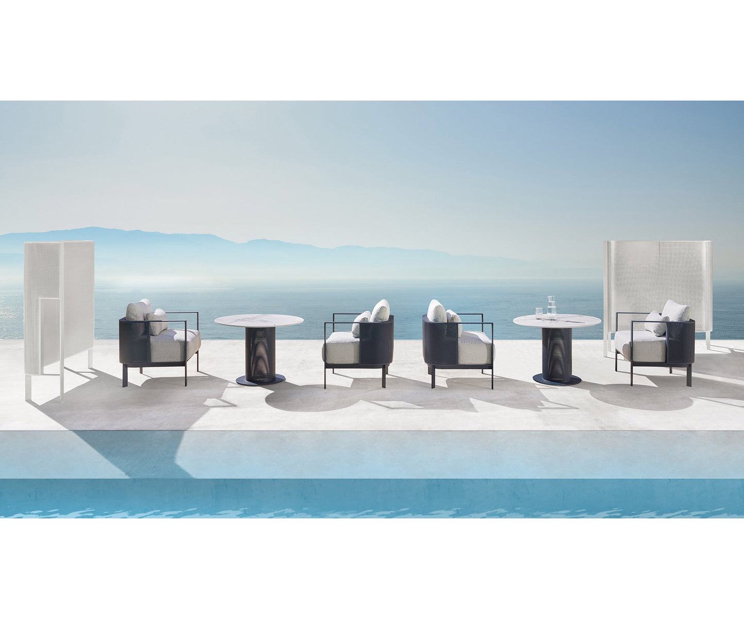 Solanas Club Armchair