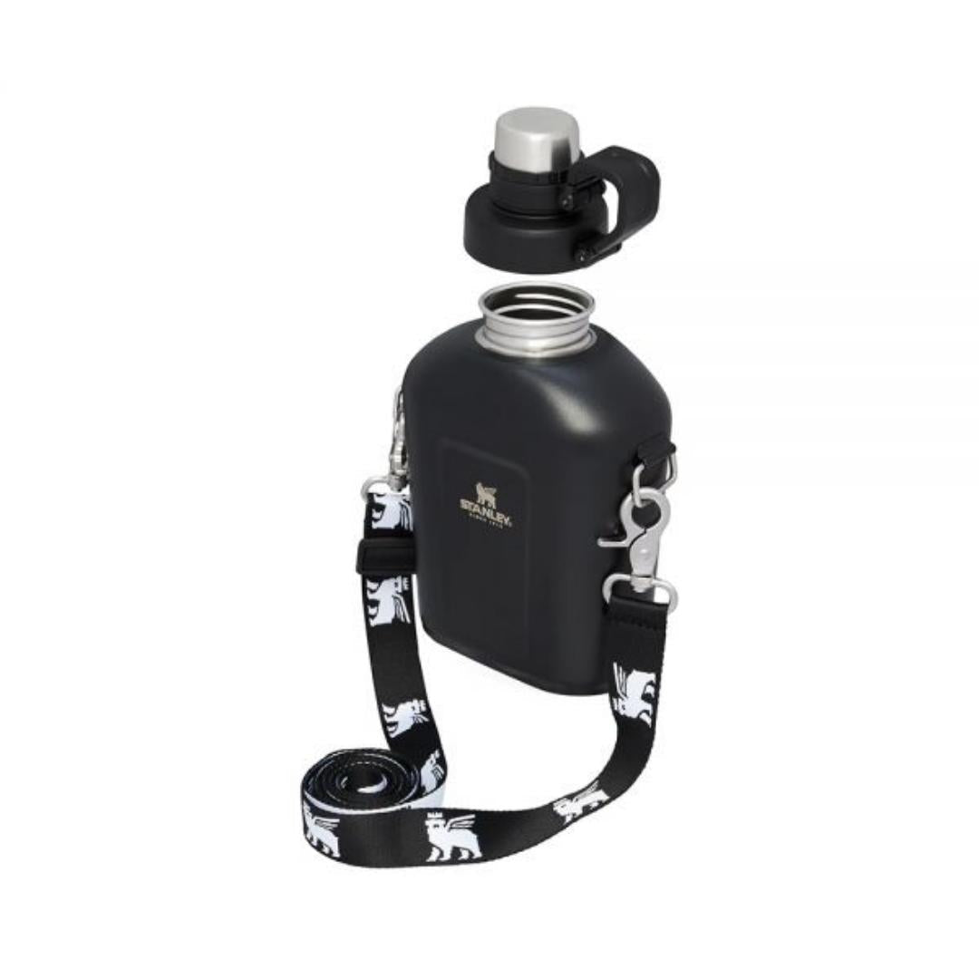 Stanley Legend Classic Canteen 1.1 Qt / 1.0 L Matte Black