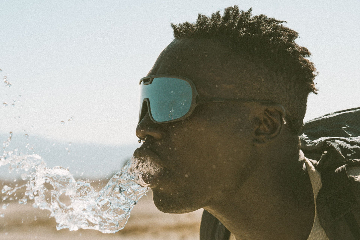 Refugio, Ombraz Armless Sunglasses