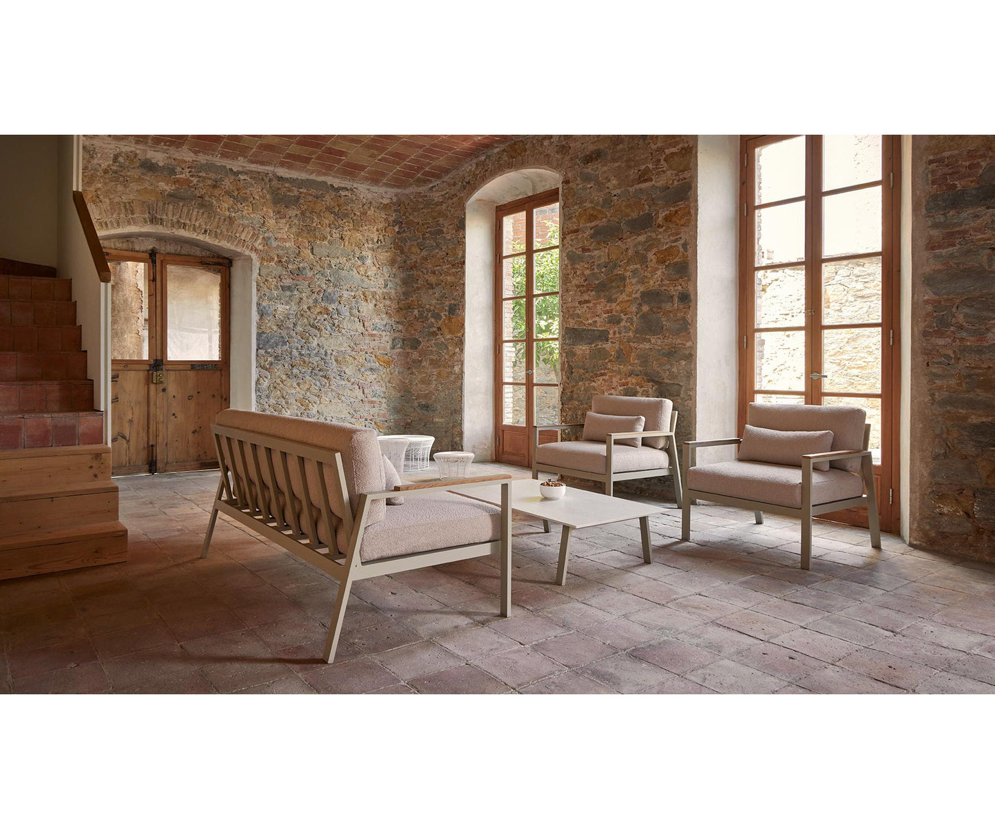 Timeless Lounge Chair