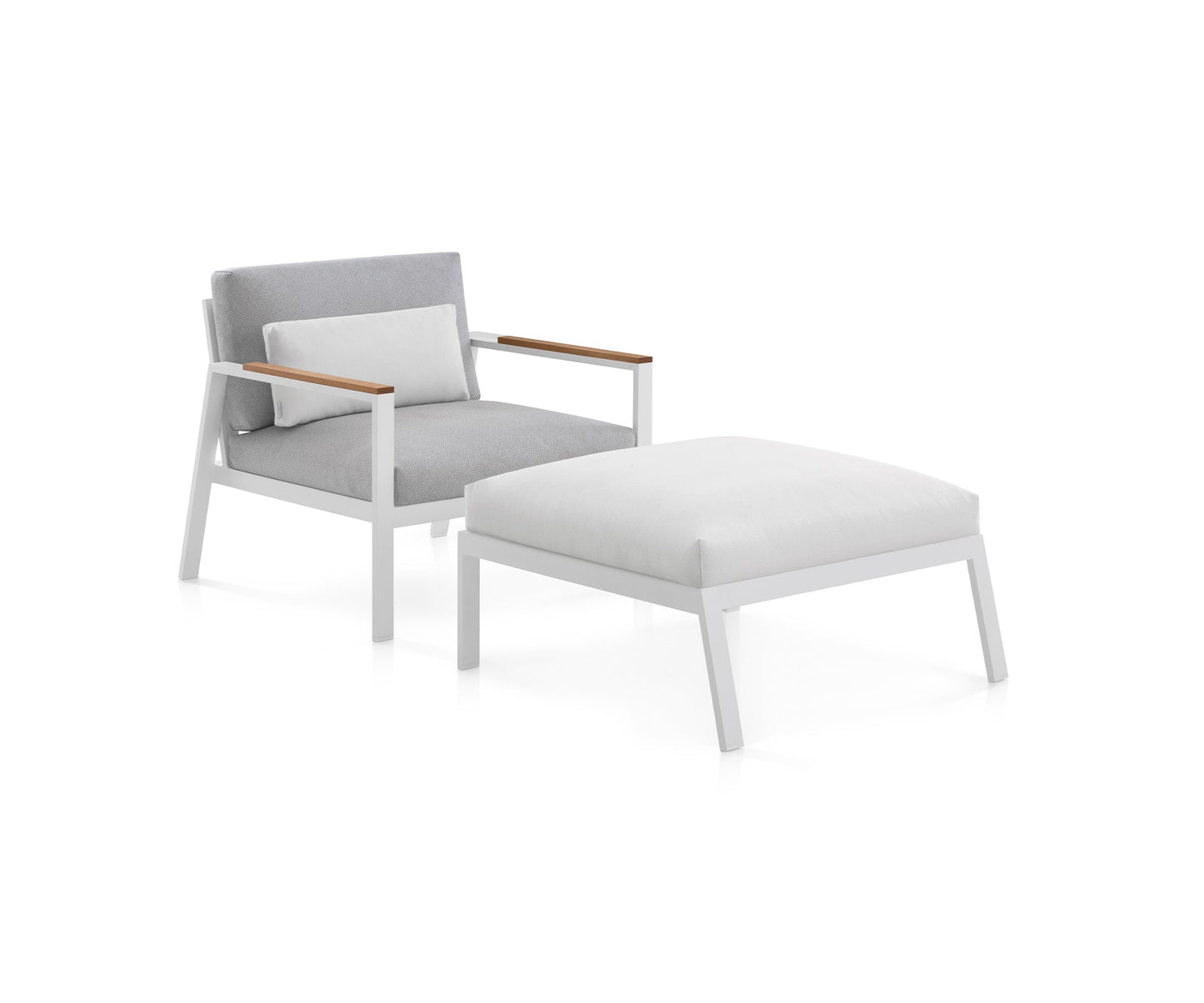 Timeless Lounge Chair