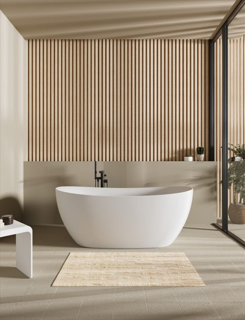 Lukka Valla Acrylic Free Standing Bathtub