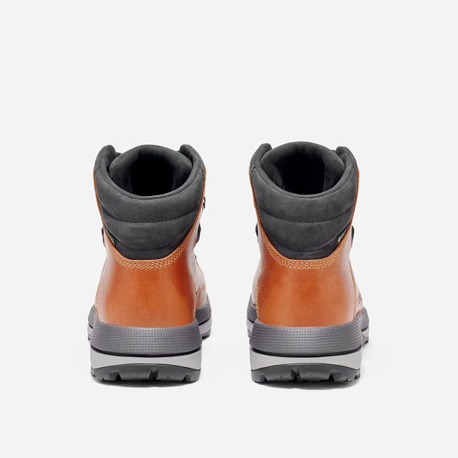 Vasque - Women's St. Elias Waterproof Hiking Boot