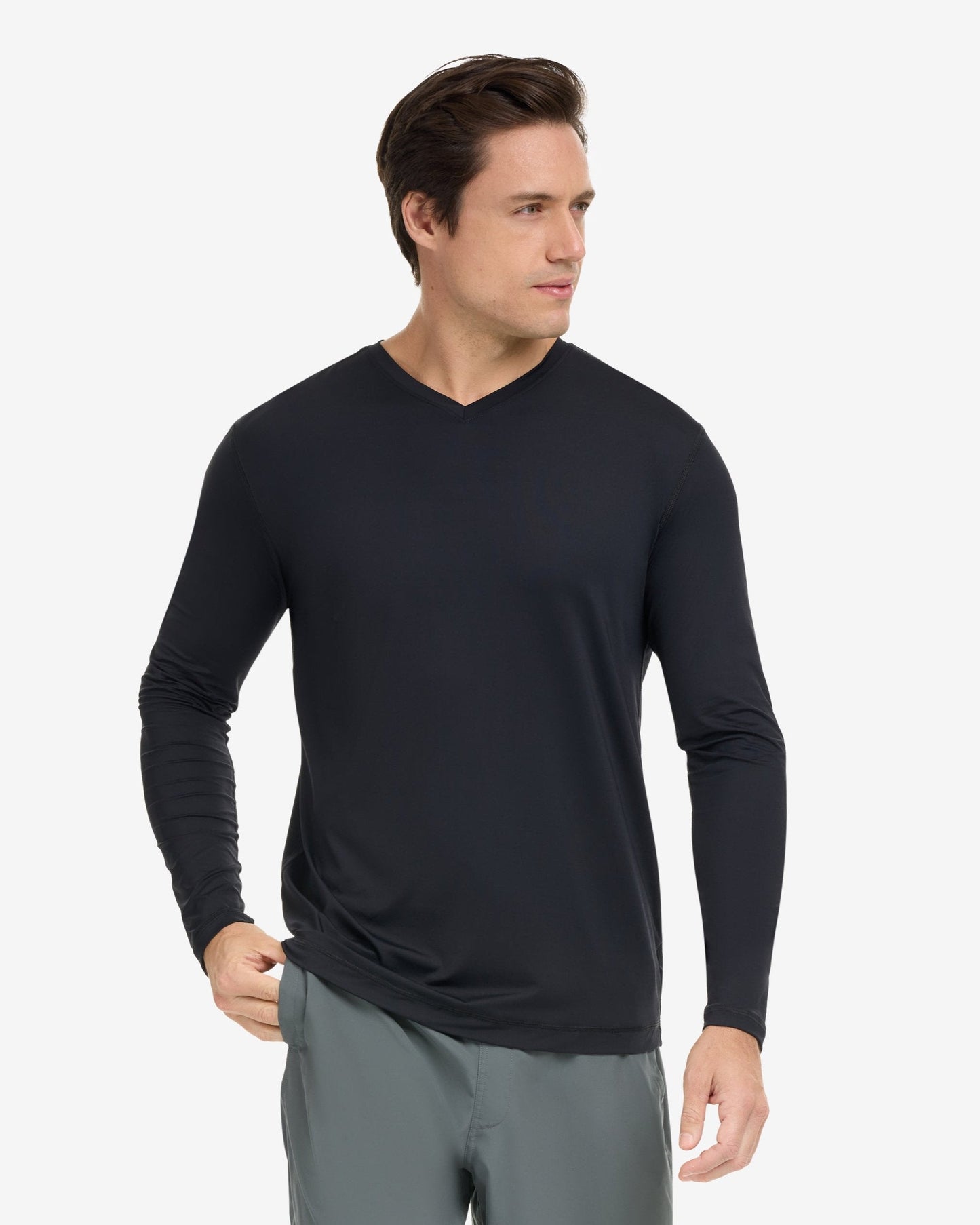 MEN'S PERFORMANCE V-NECK (12003)