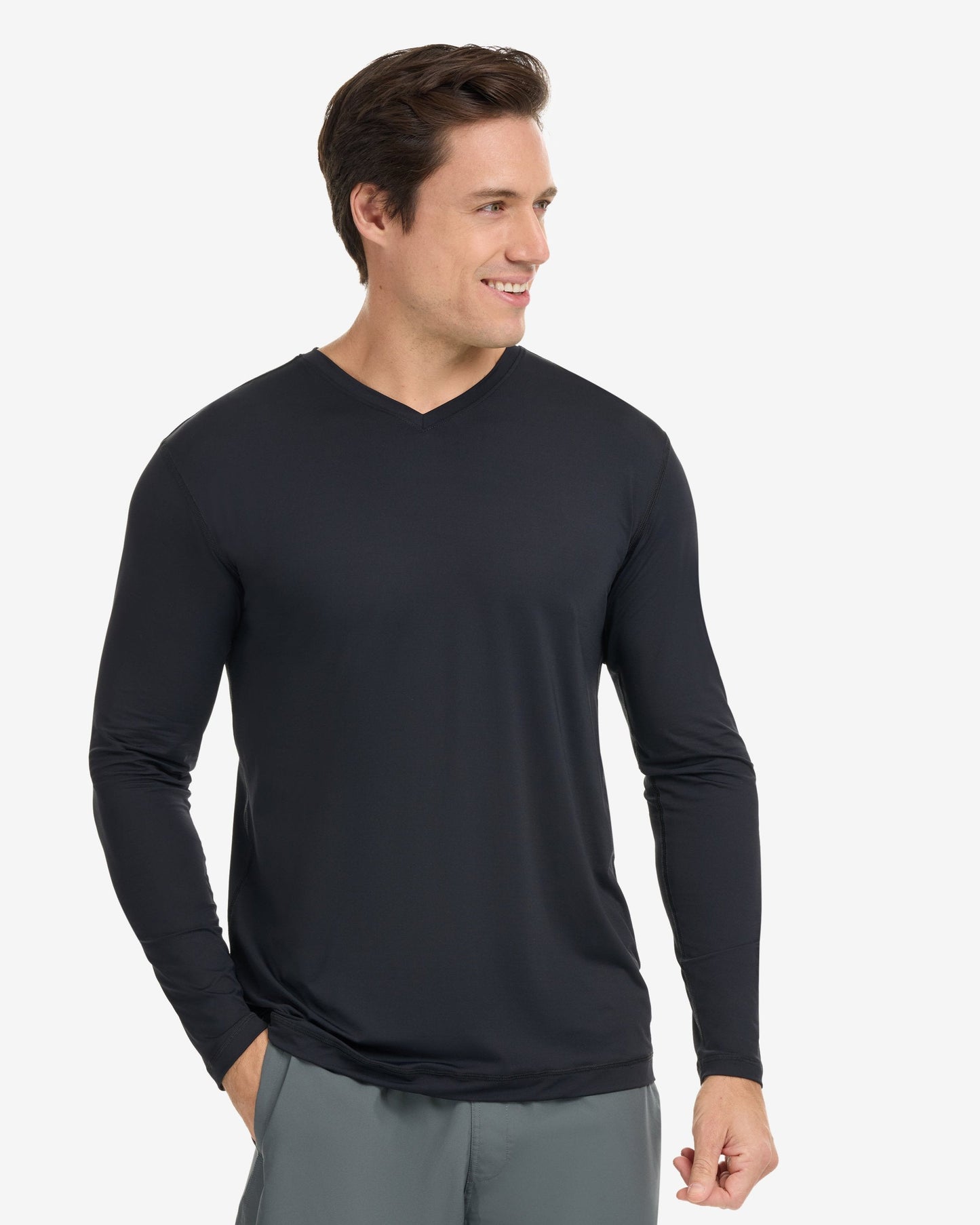 MEN'S PERFORMANCE V-NECK (12003)