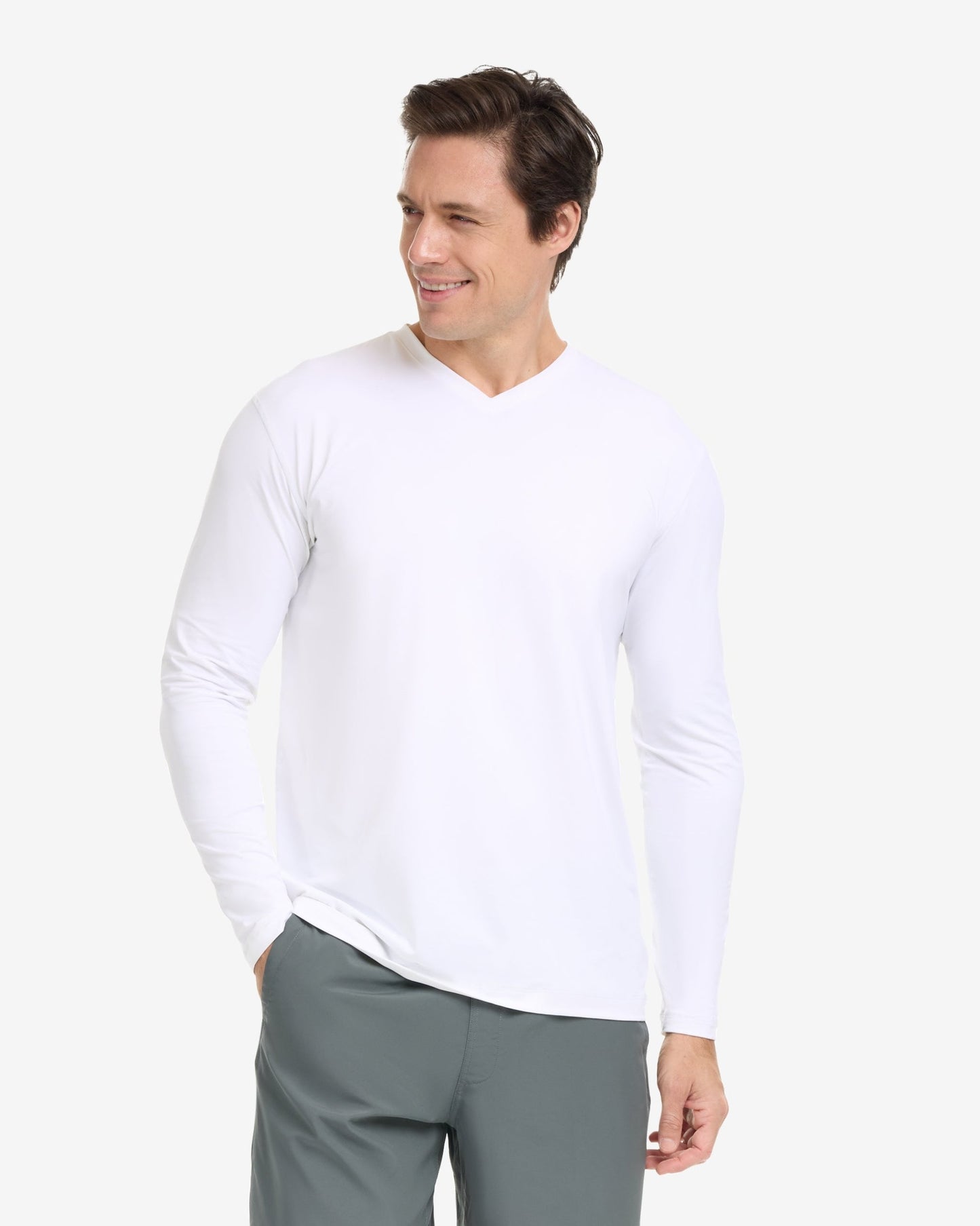 MEN'S PERFORMANCE V-NECK (12003)