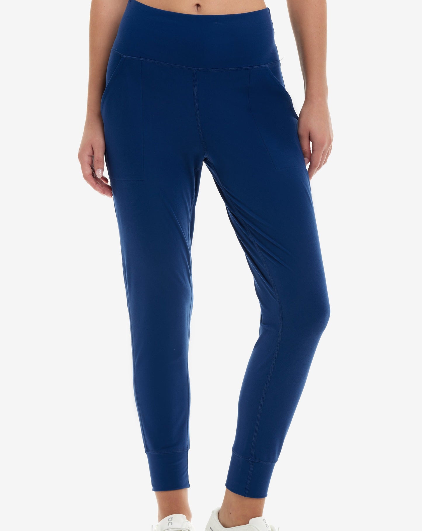 SALE- WOMEN'S JOGGER (6008S)