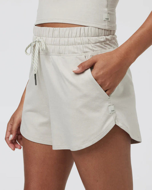 Vuori Women's Halo Performance Short 2.0