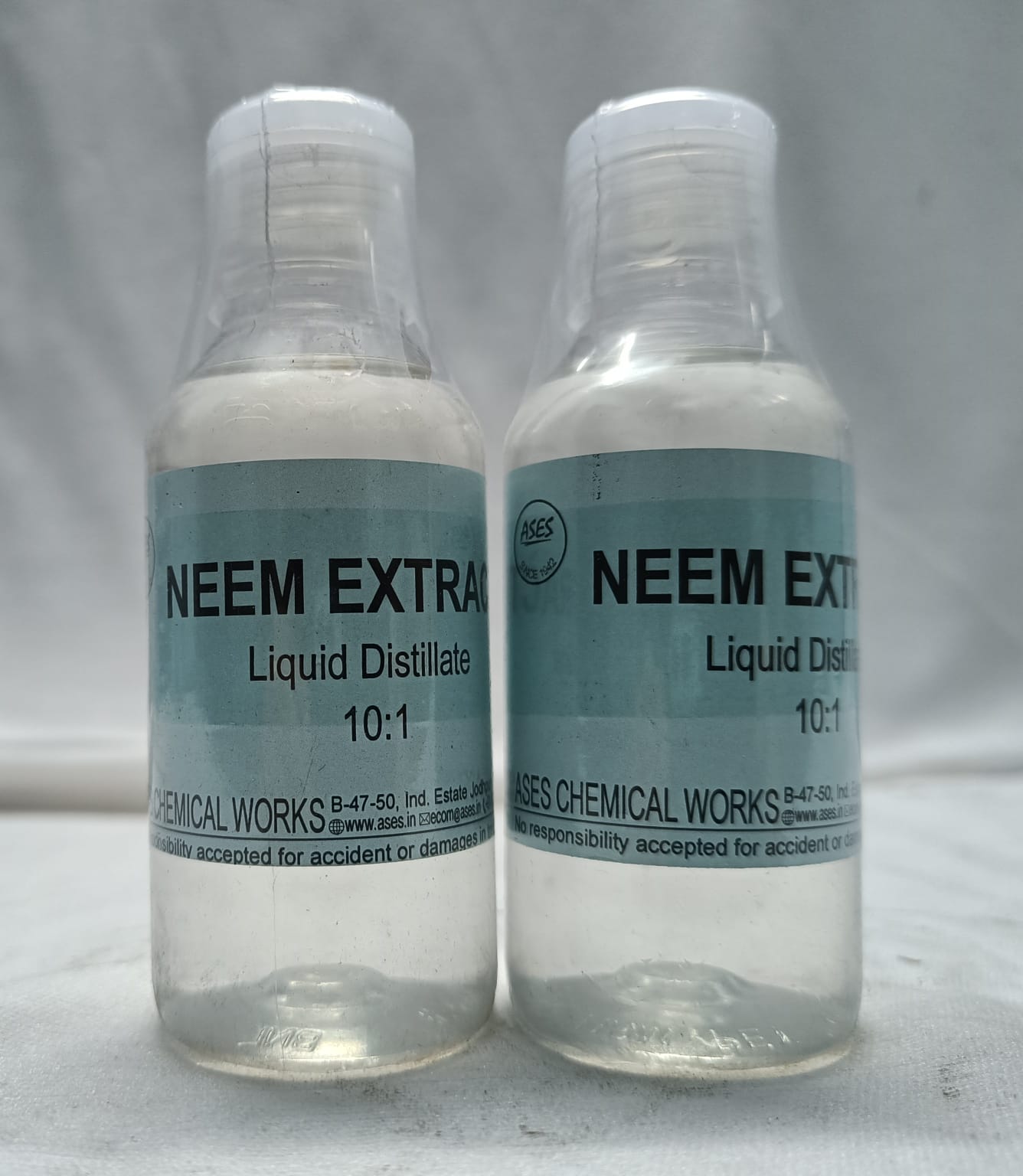 Extract Neem (Azadirachta indica) Distillate 10:1 Water Soluble