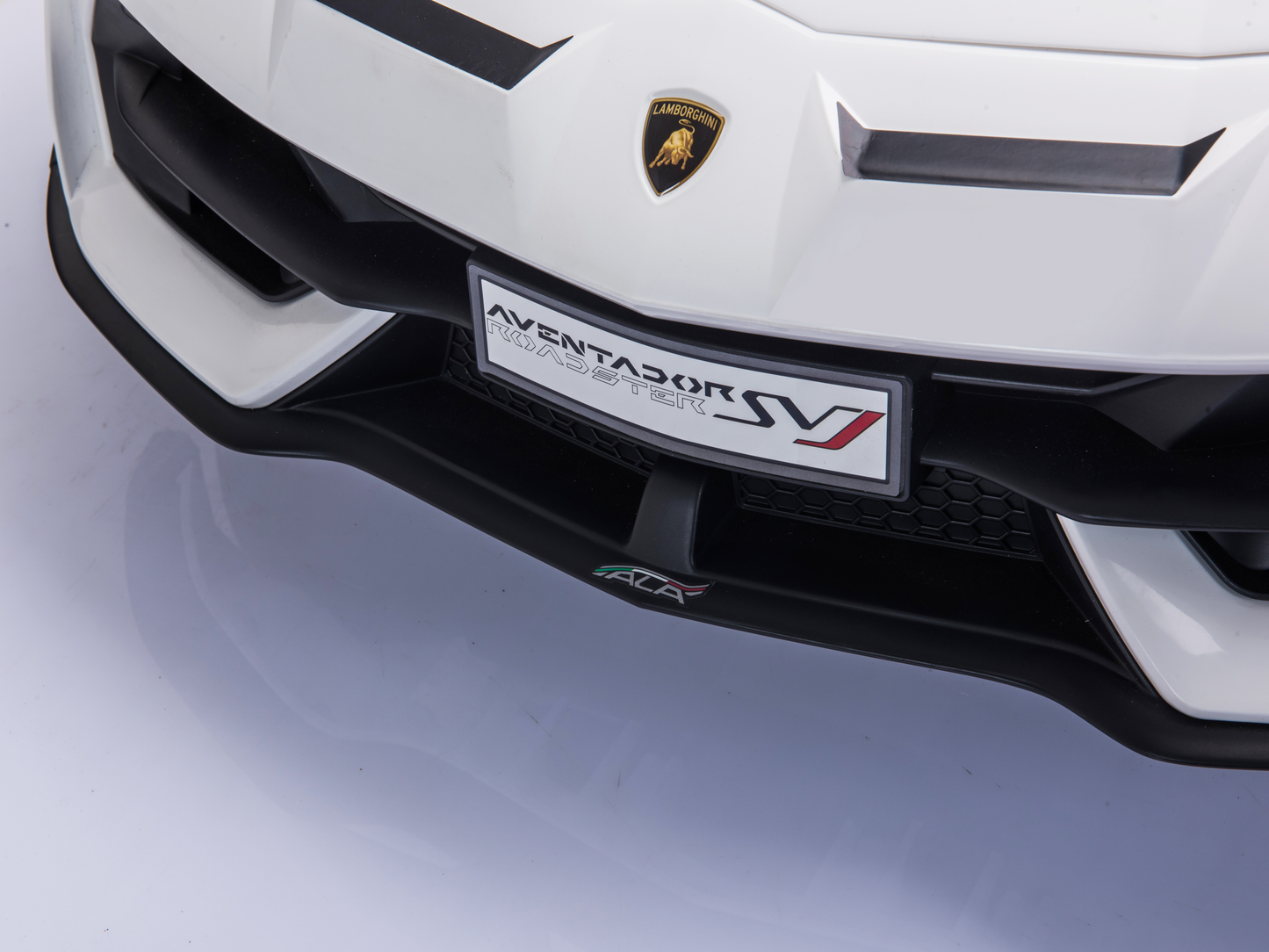 Magic Cars 2 Seater Lamborghini Aventador RC Ride On Car For Children Wireless Parental Control