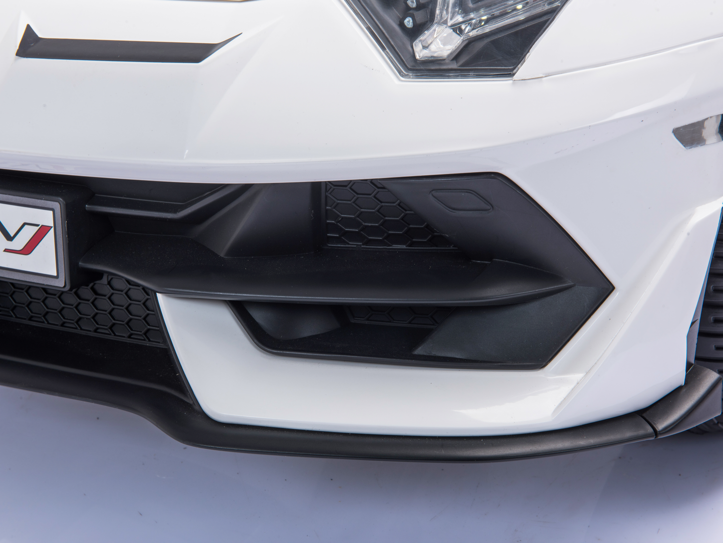 Magic Cars 2 Seater Lamborghini Aventador RC Ride On Car For Children Wireless Parental Control