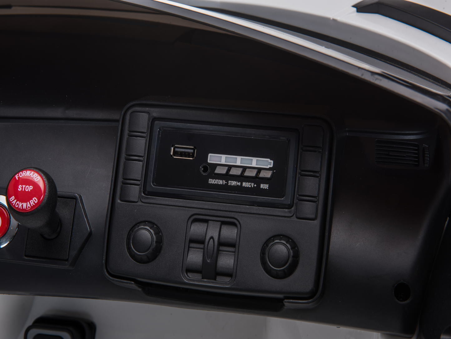 Magic Cars 2 Seater Lamborghini Aventador RC Ride On Car For Children Wireless Parental Control