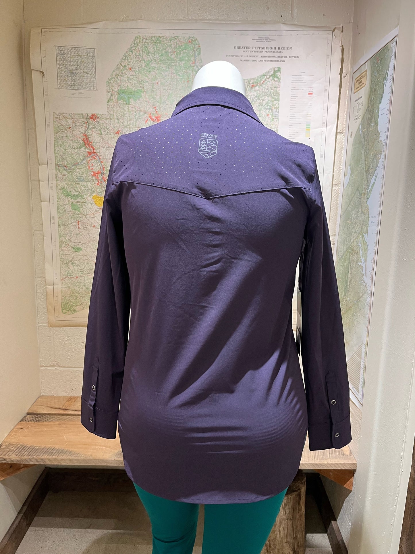 Women's Long Sleeve Tech Button Up