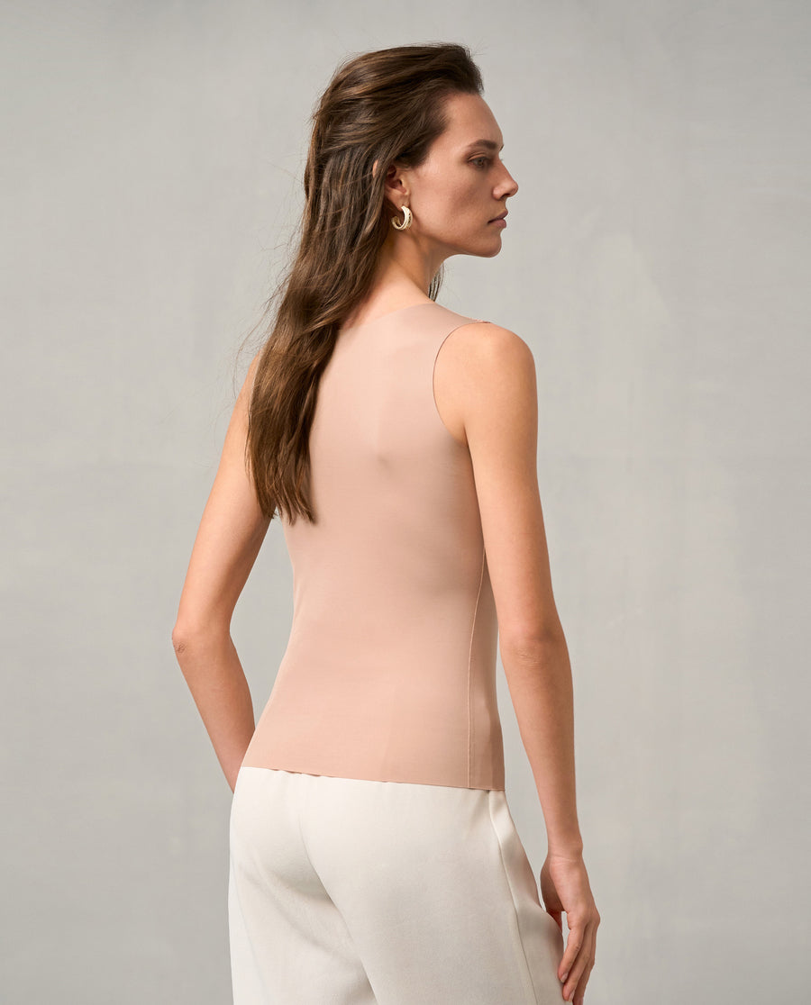 Aimer Built-in Bra Base Layer Top