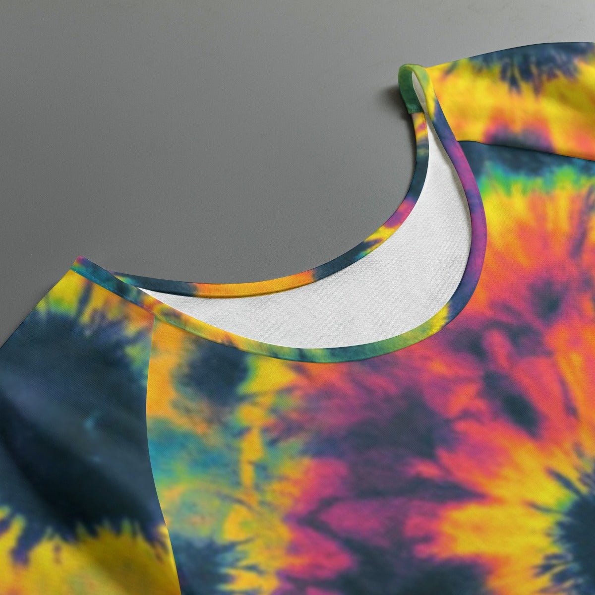 All-Over Print Women's Round Neck T-shirt With Raglan Sleeve
