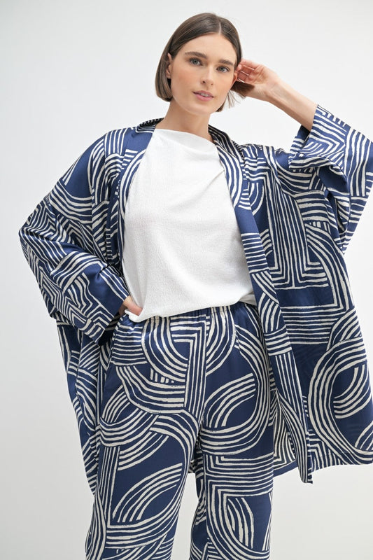 Serenity Abstract Print Kimono
