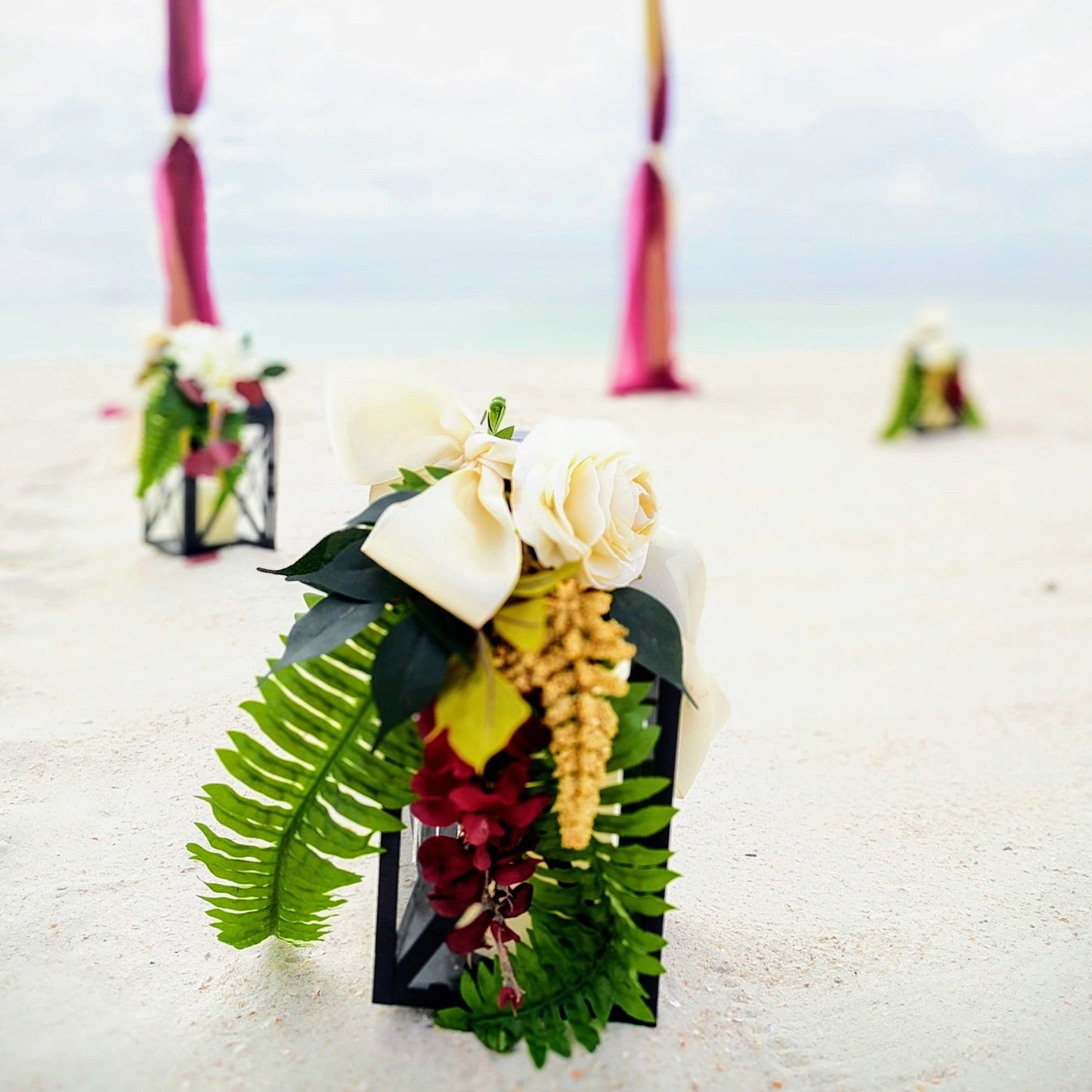 Black Lantern Aisle Marker