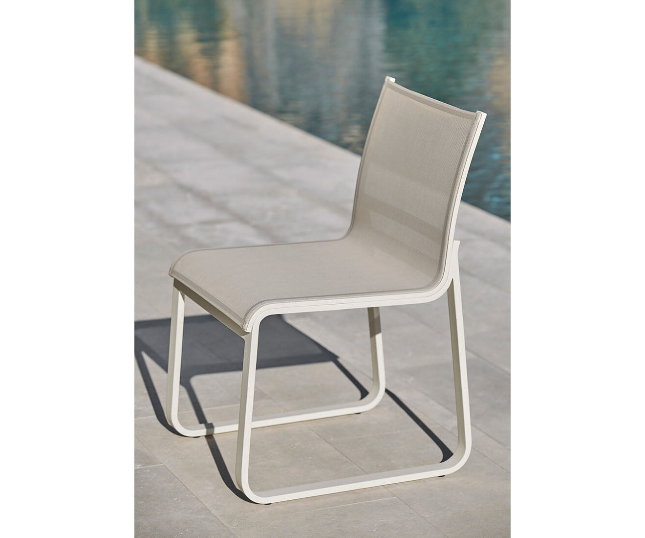 Bond Dining Side Chair