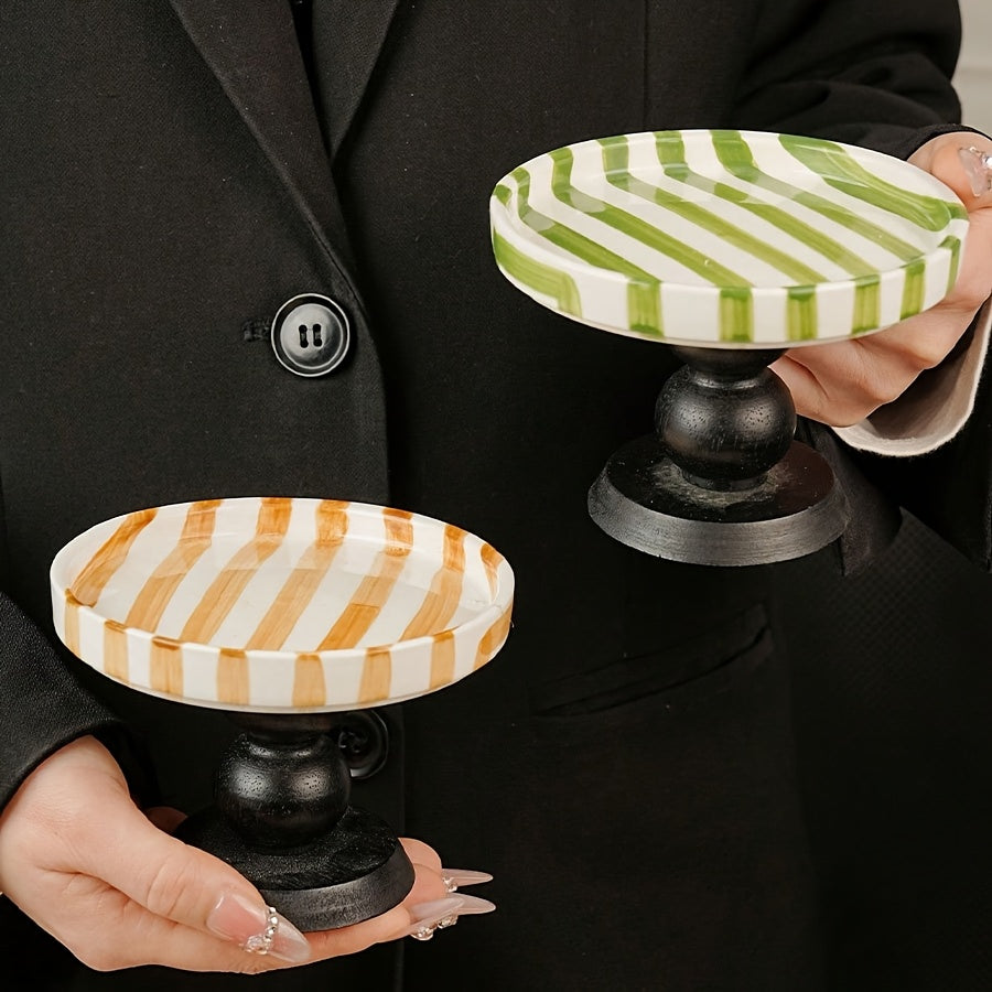 Vintage Ceramic Striped Tray - AXI0