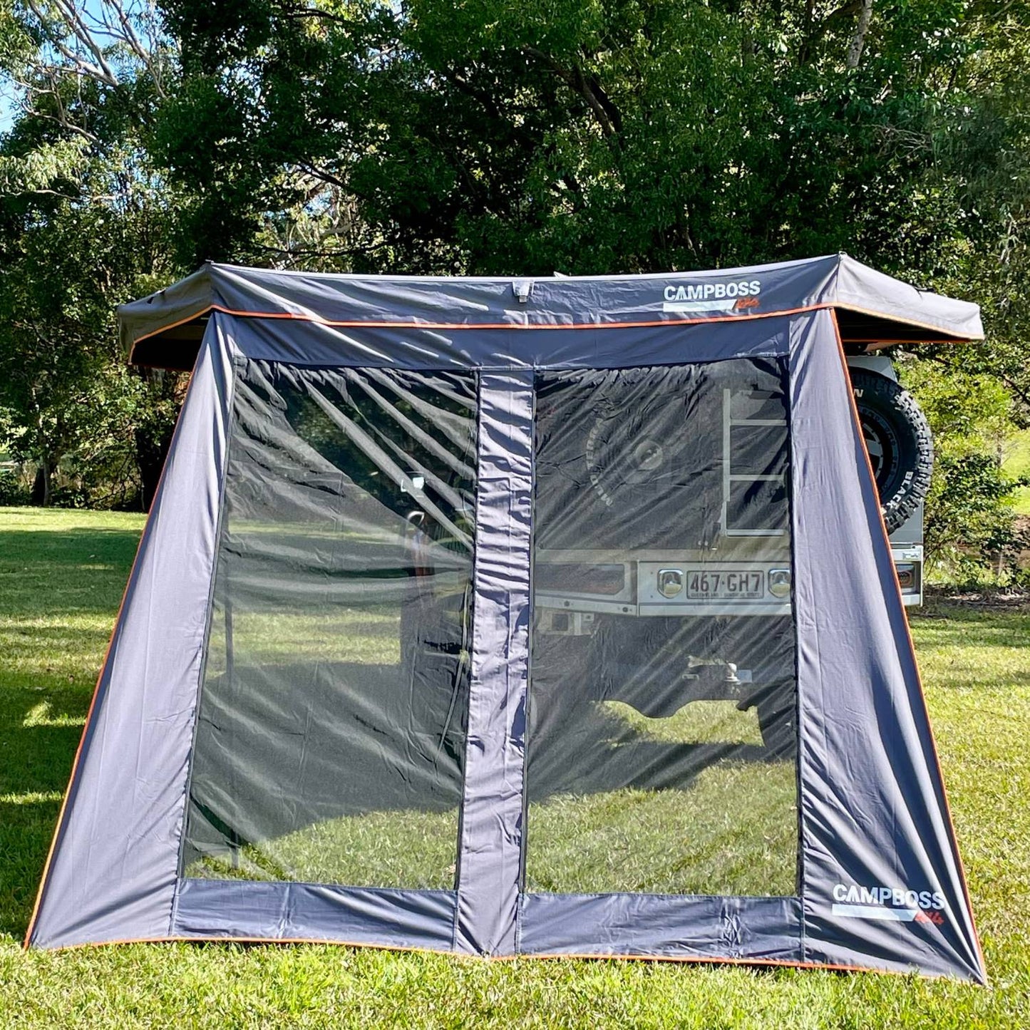 Campboss 270XL Single Awning Wall