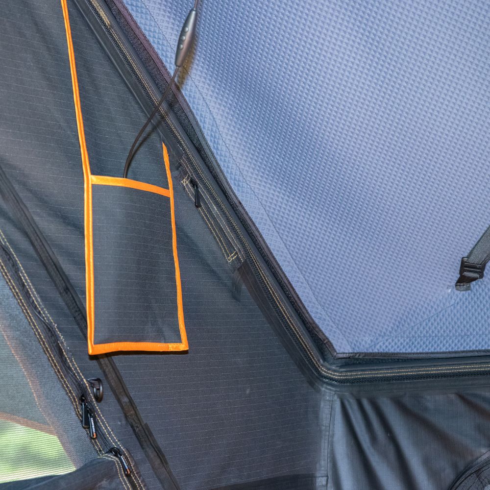 Fusion X PRO 1.9 Rooftop Tent