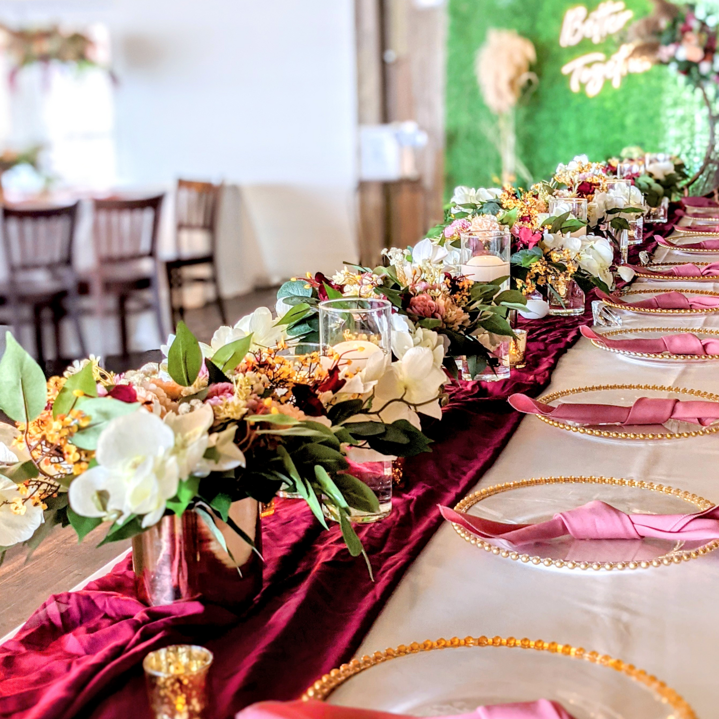 Table Runner Rentals