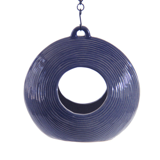 Circles Fly-Through Feeder