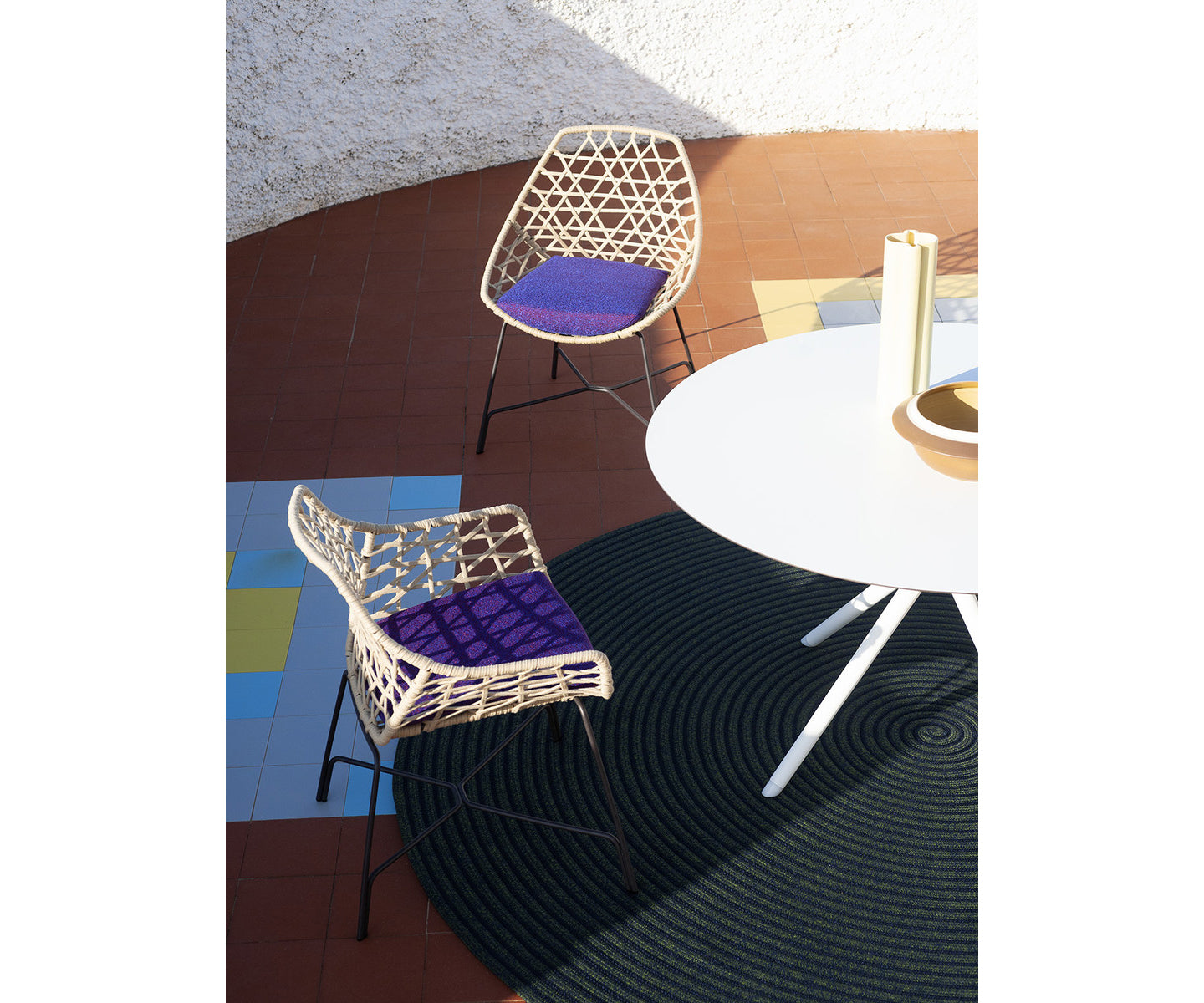 Cut Outdoor Dining Side Chair