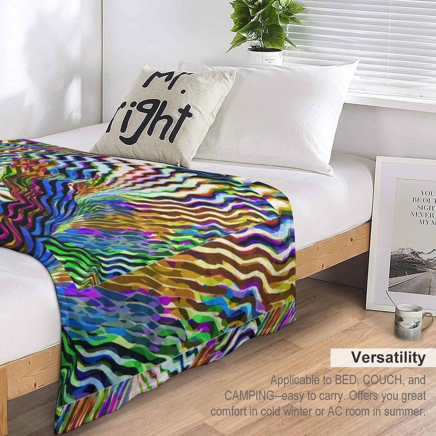 Lightning Complex Abstract Art Flannel Blanket – Storm Aesthetic Maximalist Bedding (60x80in)