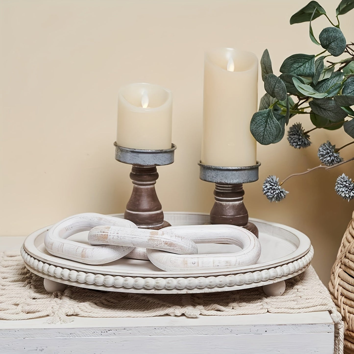 Chic 30.48cm White Wood Beaded Round Tray - PR3N