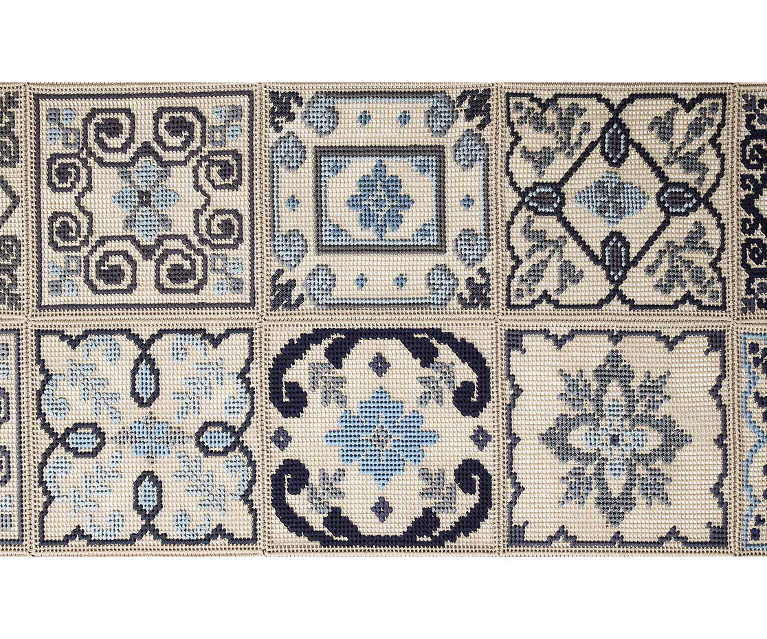 Donna Costanza Outdoor Rug