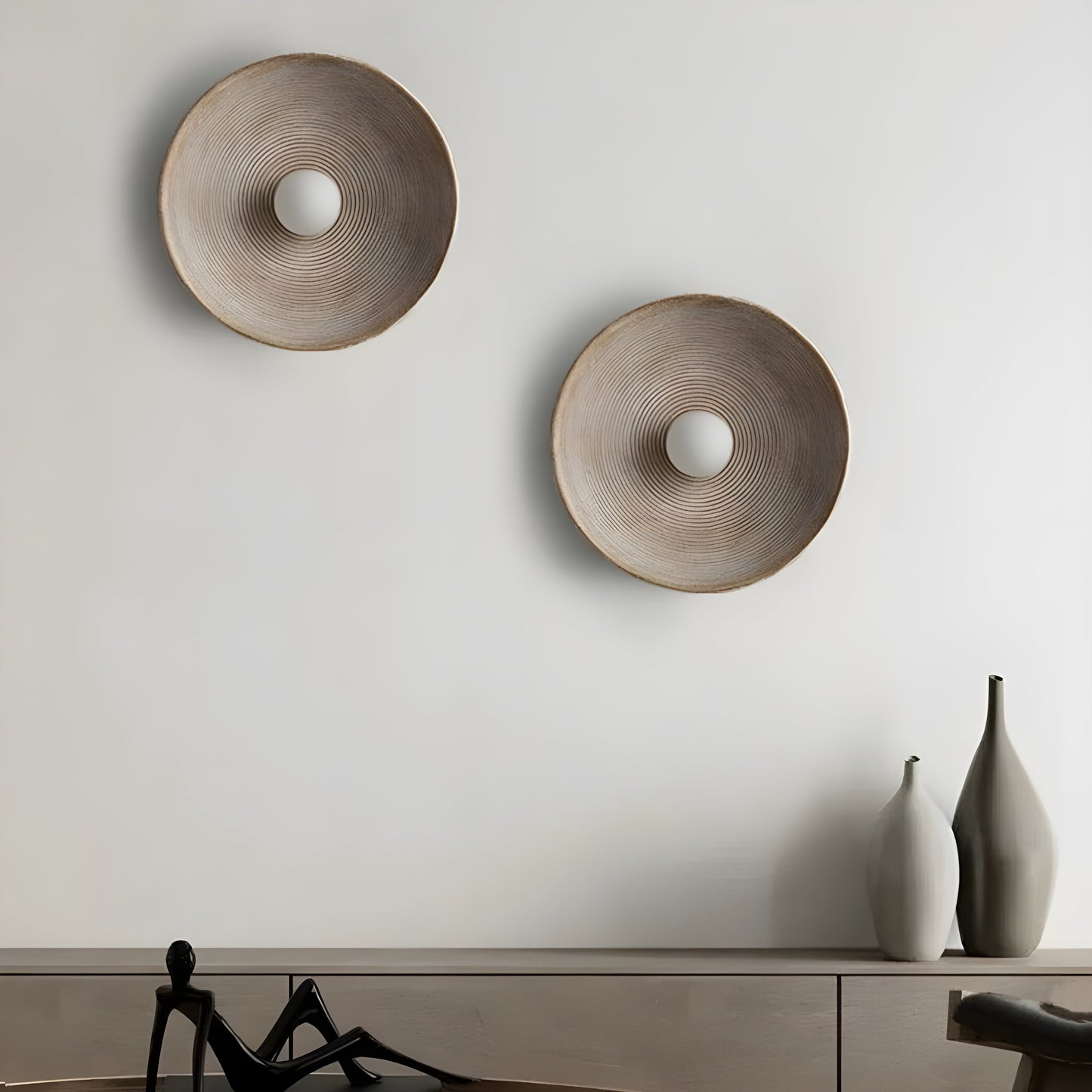 Retro Ceramic Disc Wall Light With Center Globe