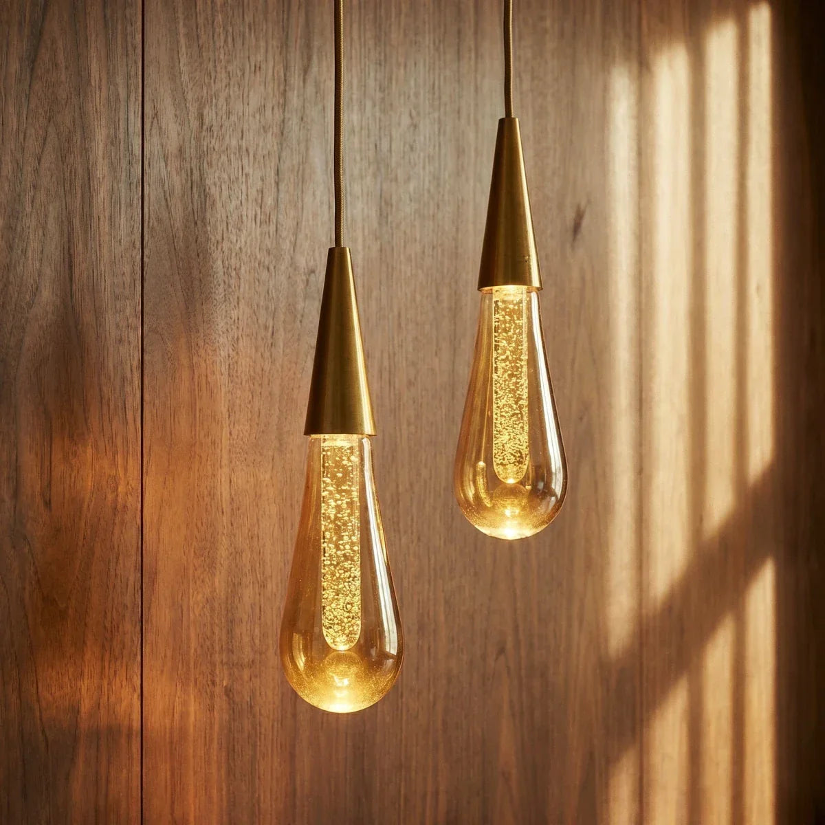 Modern Crystal Drop Pendant Lights With Aluminum Frame And Crystal Shade