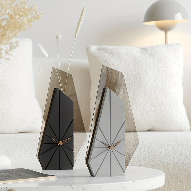 Wozoom Nordic Clock Vase- HMT17WV