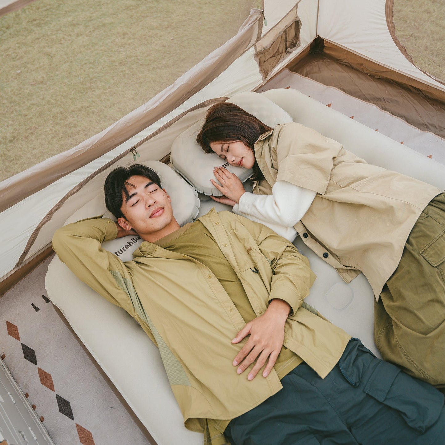 Naturehike SUN BEAUTY PVC Air Mattress Bed Outdoor Portable Moisture-proof Skin-Friendly Camping Sleeping Mat Pad 20CM Double Queen 300kg Max Load