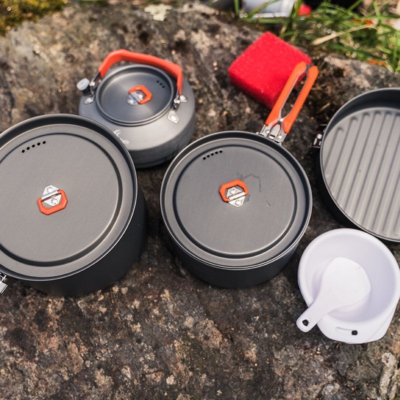 Feast 4 Aluminum Cookware