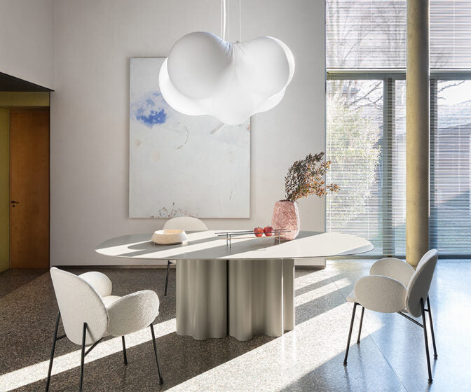 Floor Sample Teatro Magico Dining Table