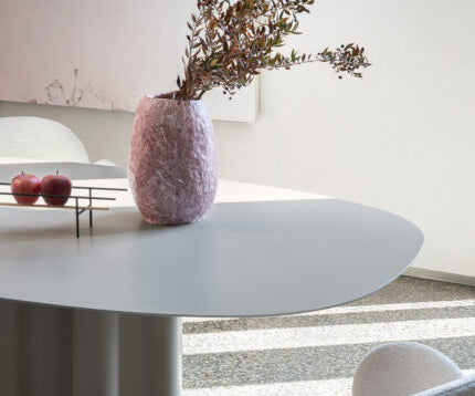 Floor Sample Teatro Magico Dining Table