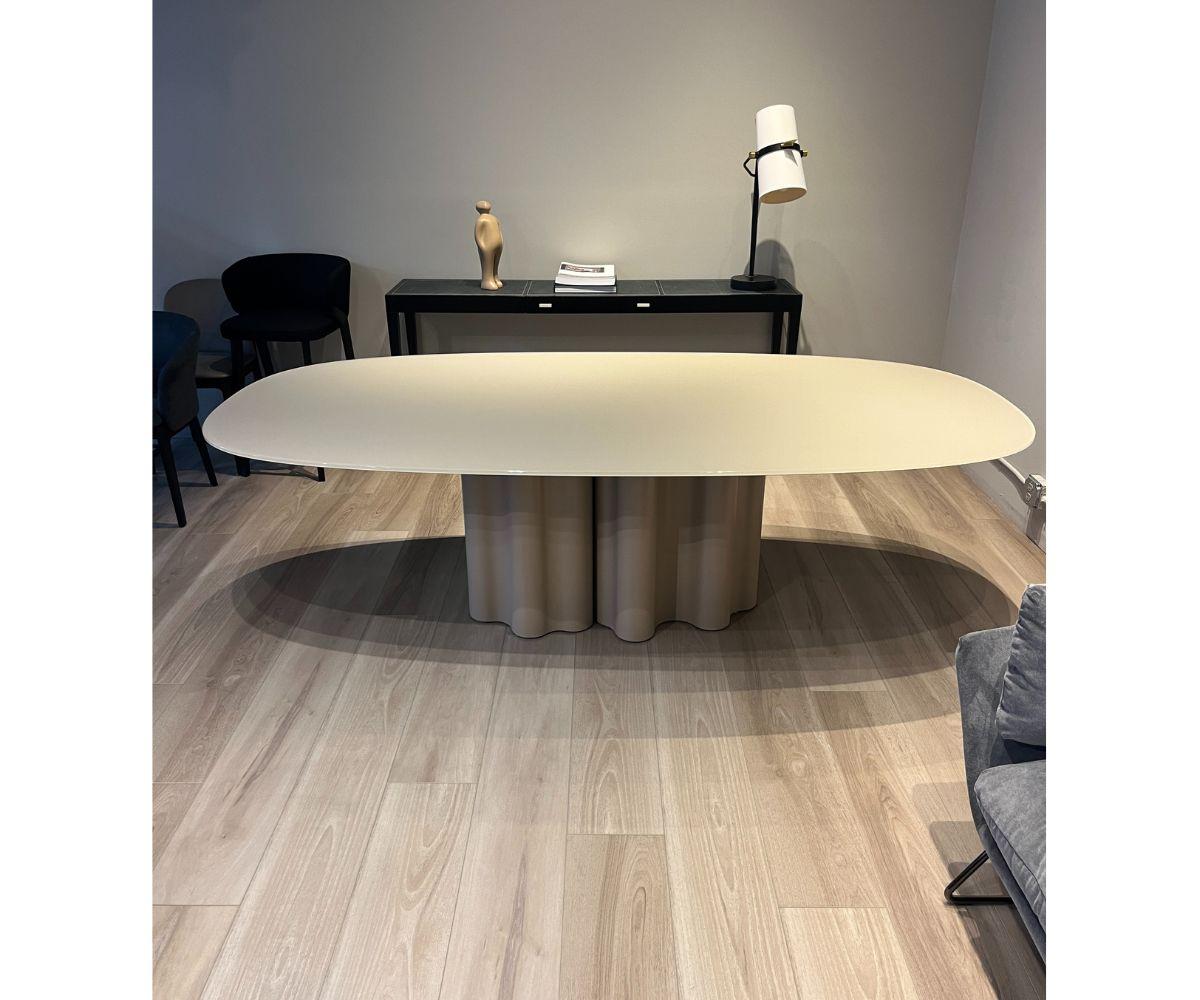 Floor Sample Teatro Magico Dining Table