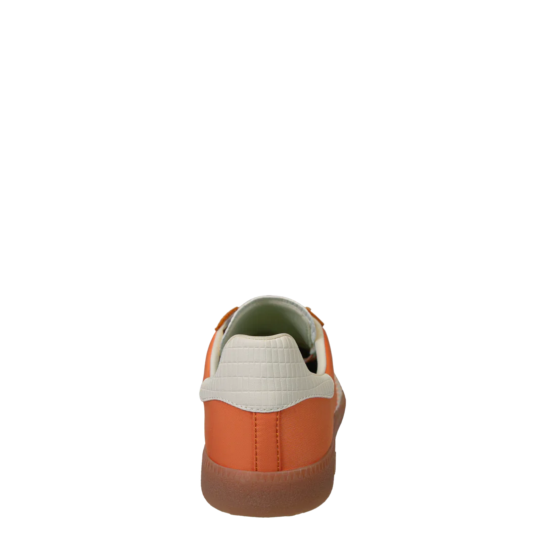 Back 70 Ghost Sneaker