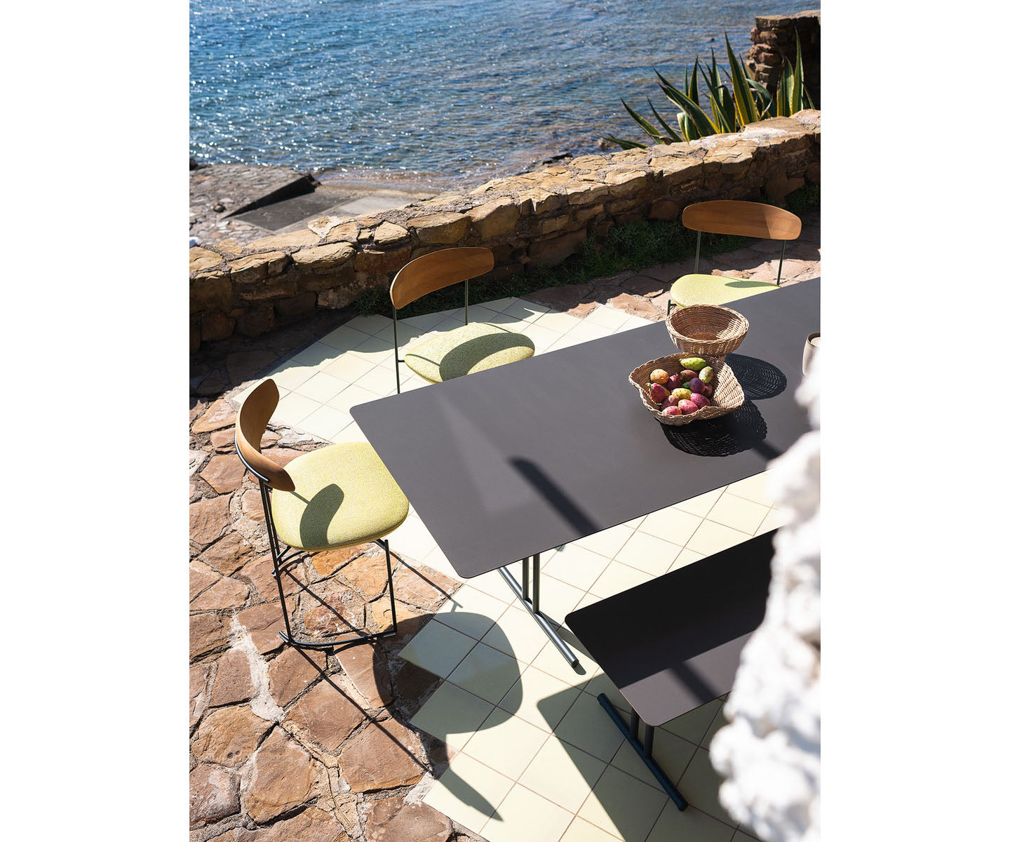 Graphic Outdoor Rectangular Dining Table