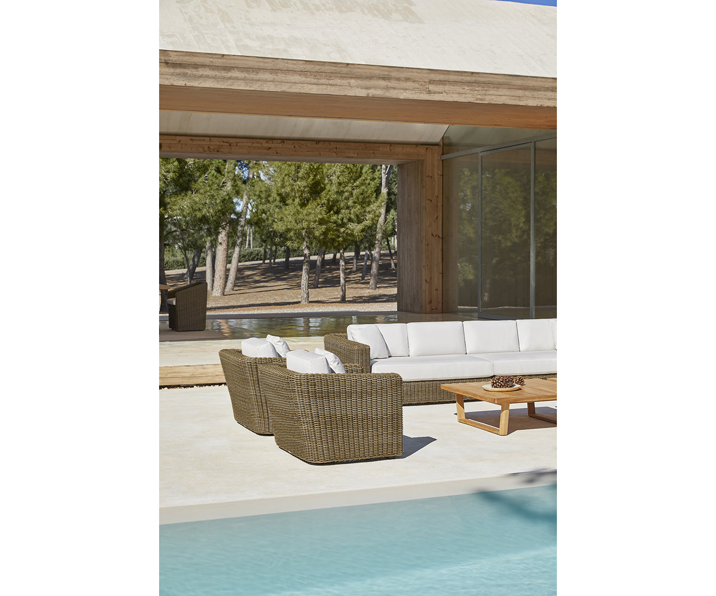 Heritage Lounge Chair