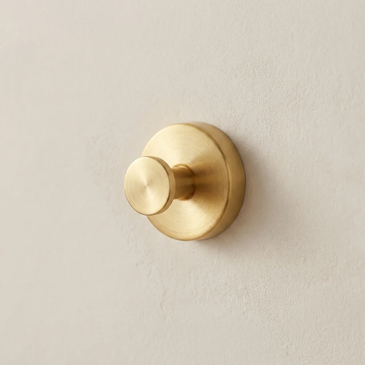 Wall Hook Round Suction Strong Hold Button Design
