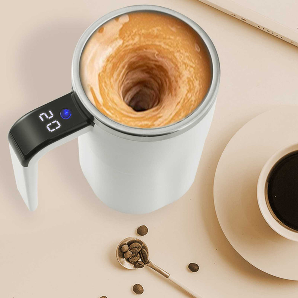 Smart Coffee Cup with Automatic Mixing and Digital Temperature Display