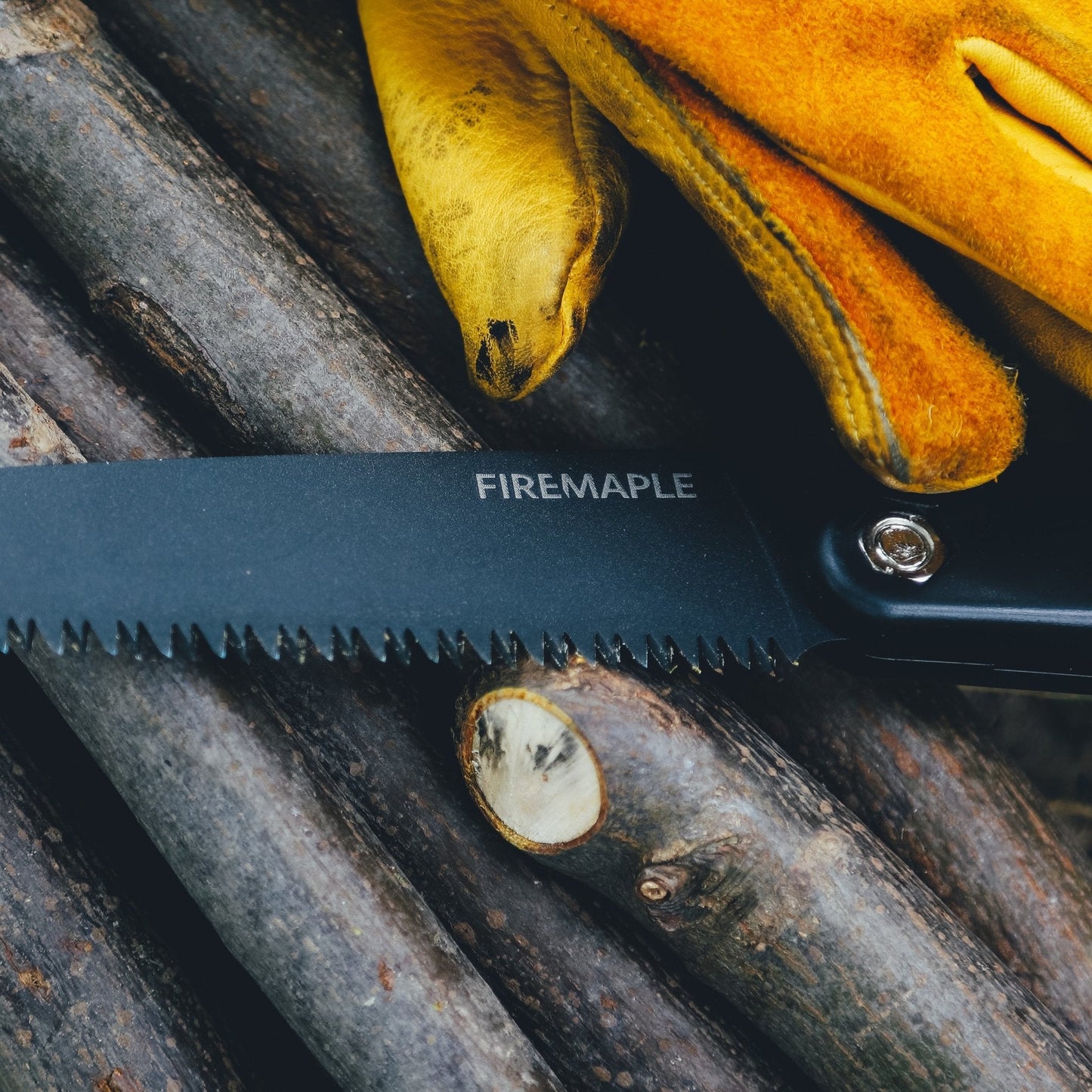 Knight Folding Hand Saw