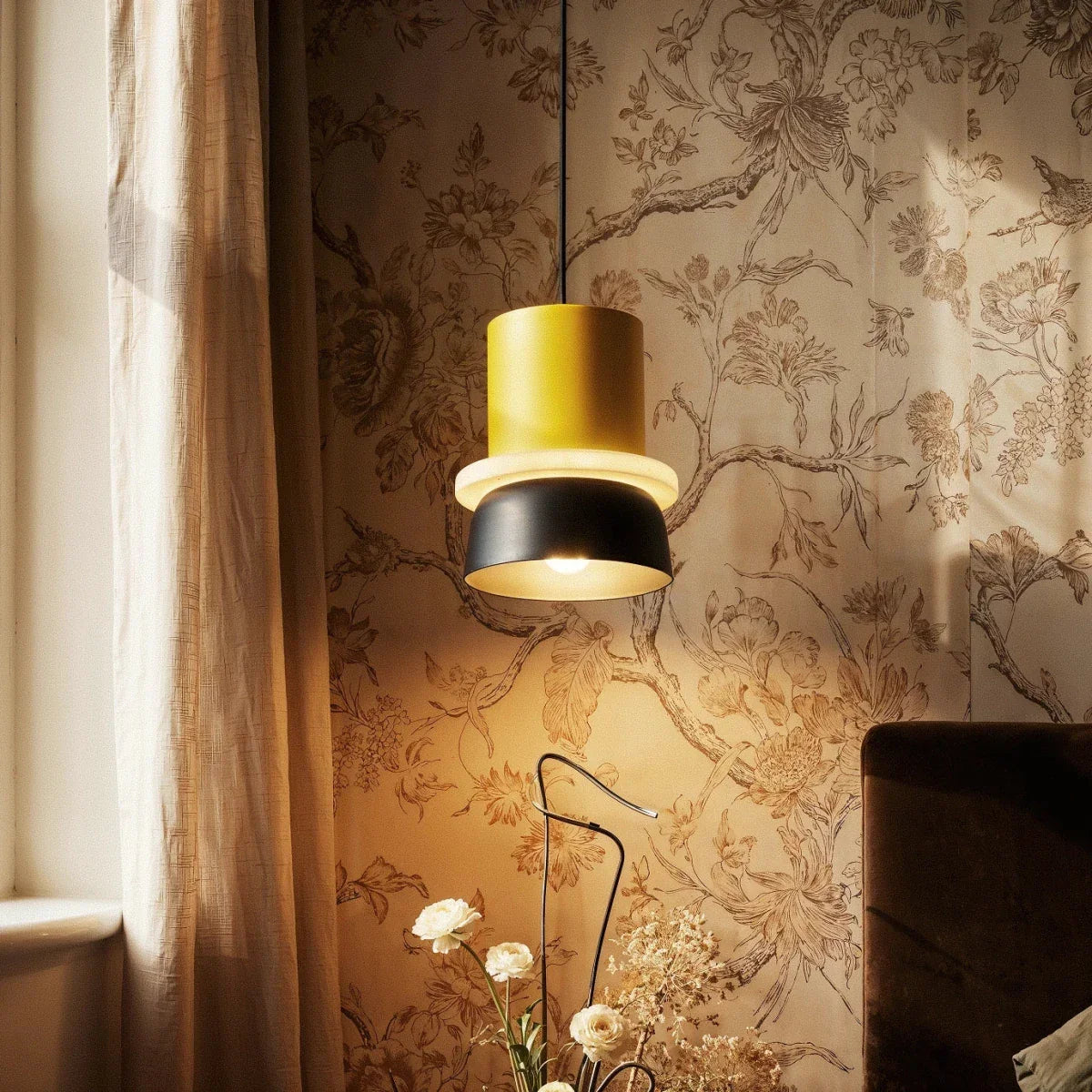 Modern Aluminium Pendant Light With Dome Acrylic Shade